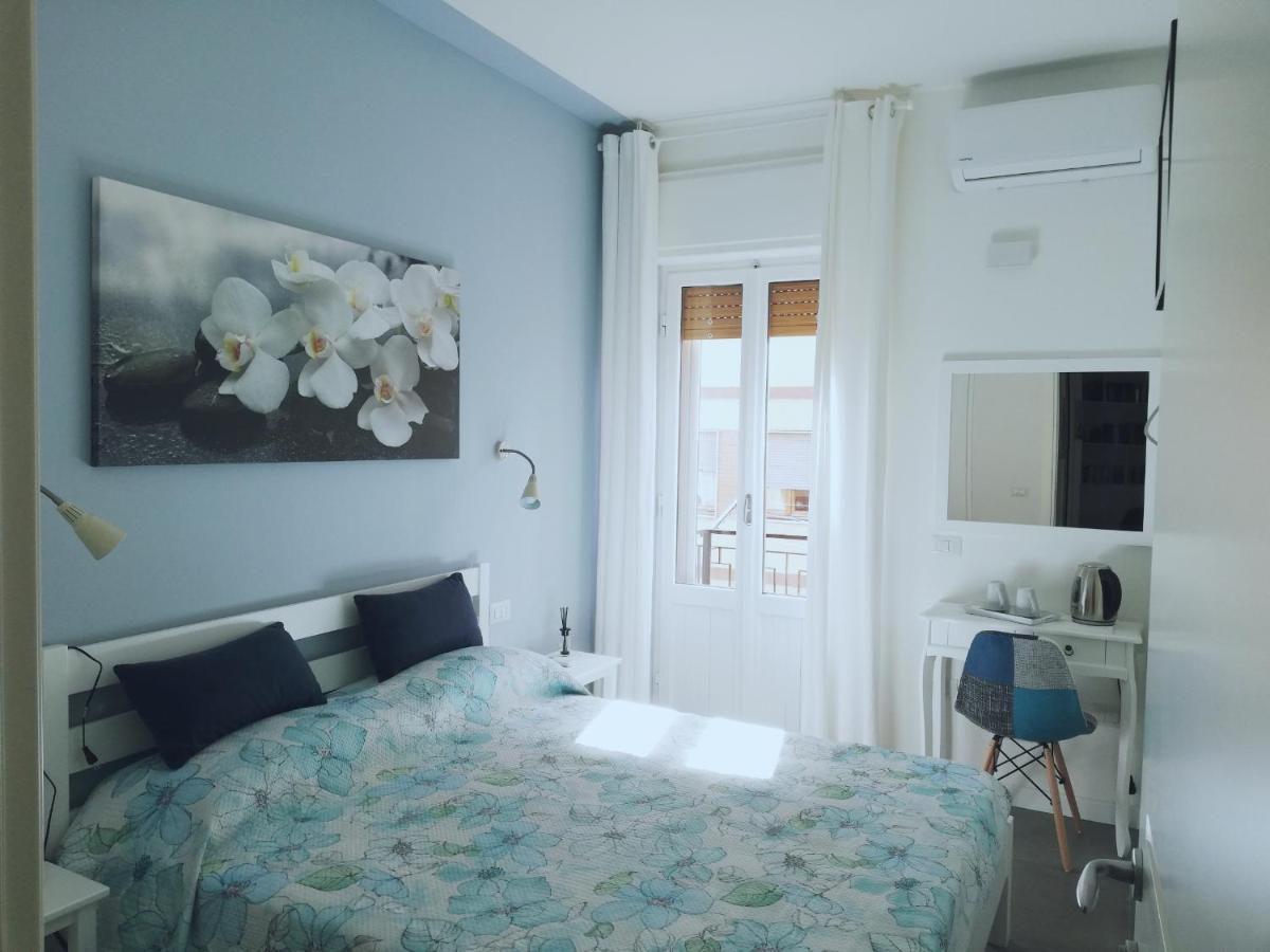 Castelvi Rooms Cagliari Exteriör bild