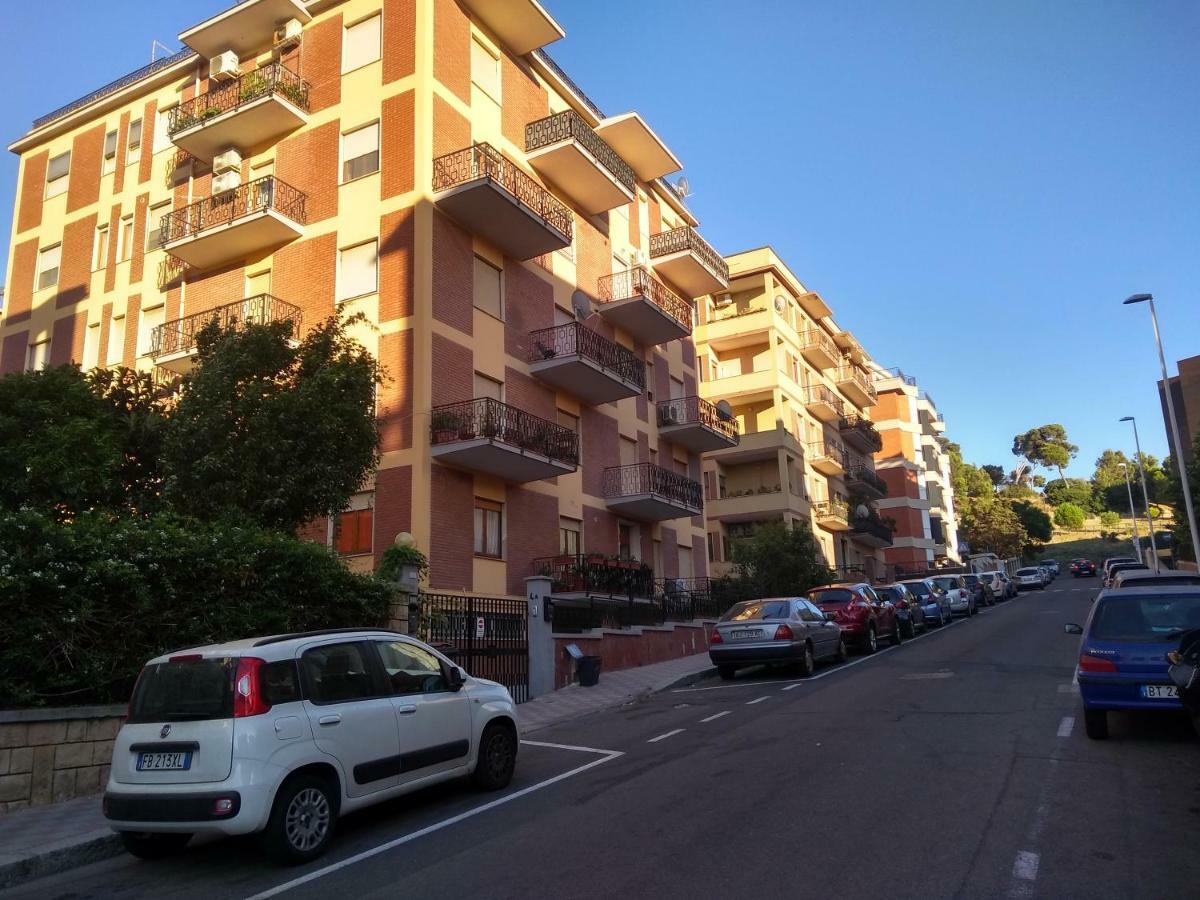 Castelvi Rooms Cagliari Exteriör bild