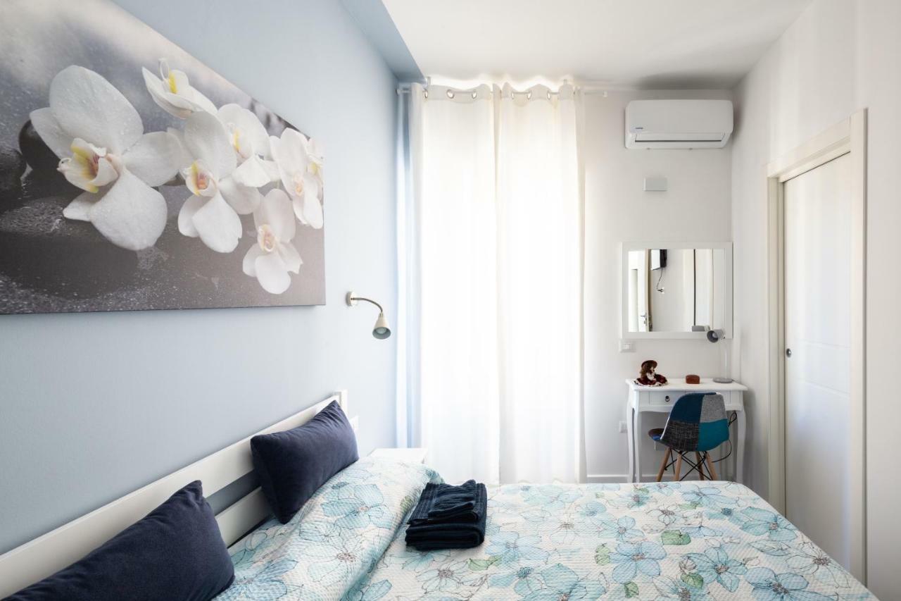 Castelvi Rooms Cagliari Exteriör bild